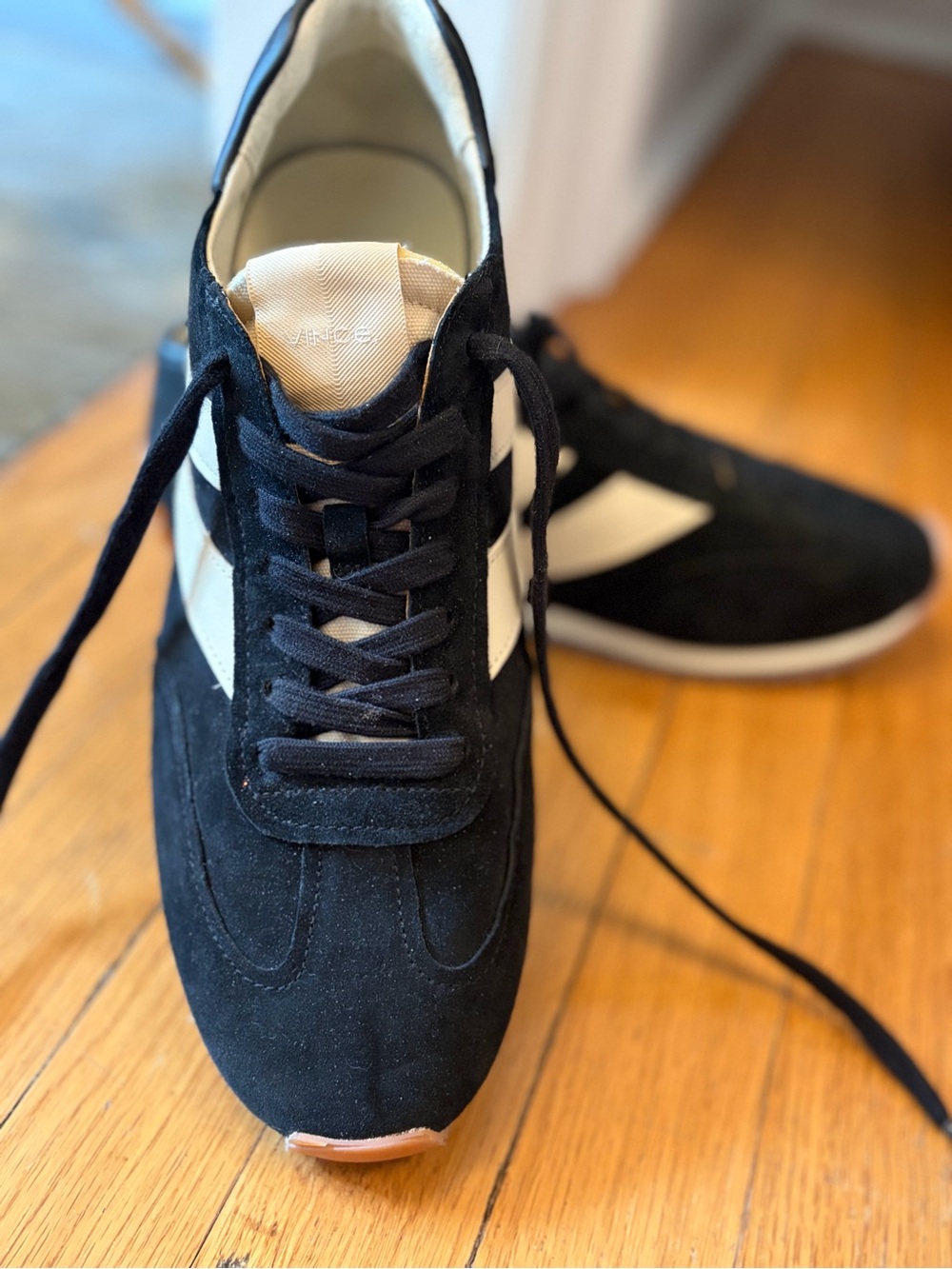 Vince Black Suede Sneakers with Cream Stripes and Tan Toe Accents (Never Worn) - Picture 2 of 4